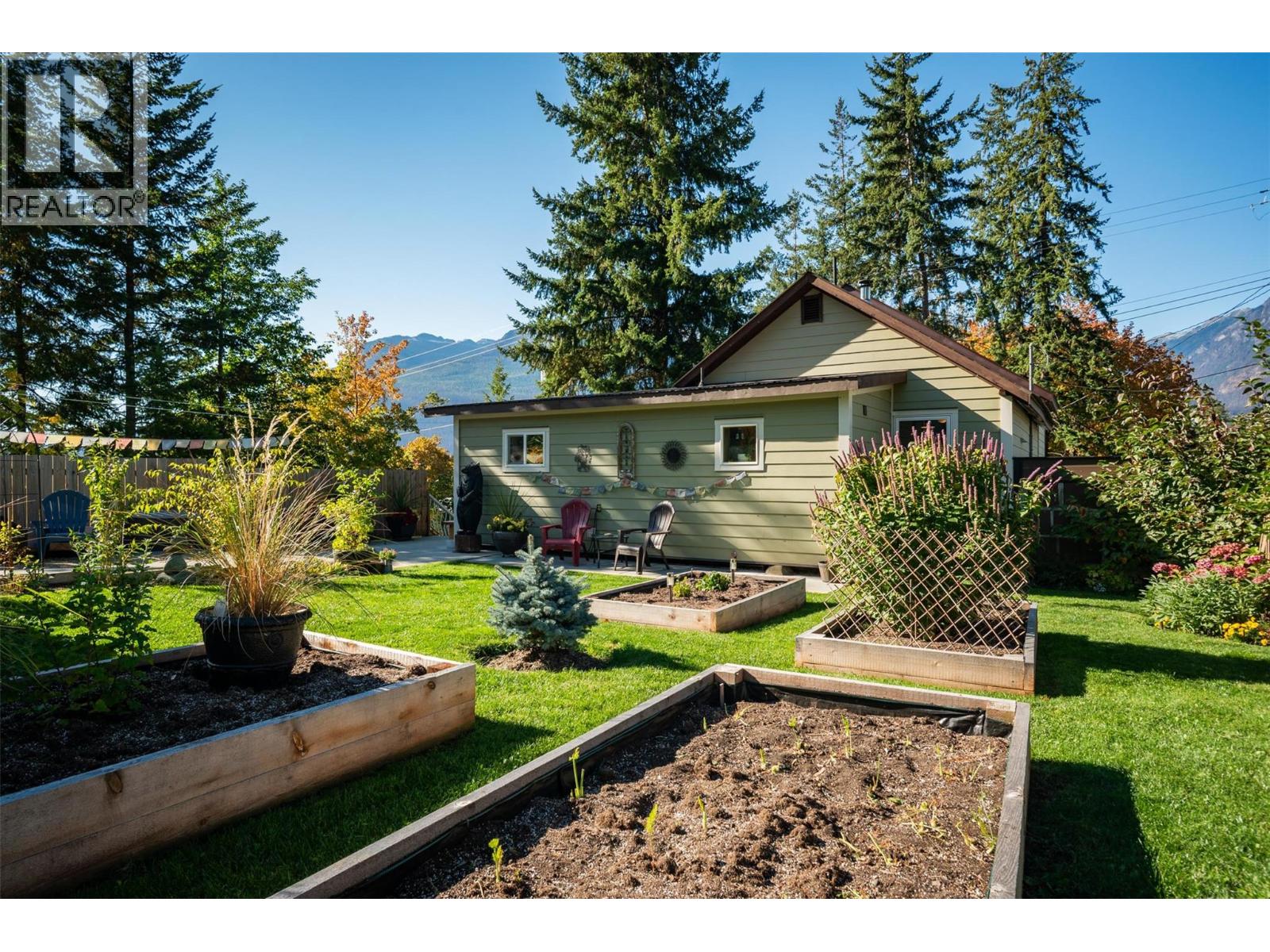 814 Kootenay Street, New Denver, British Columbia  V0G 1S0 - Photo 46 - 10365715