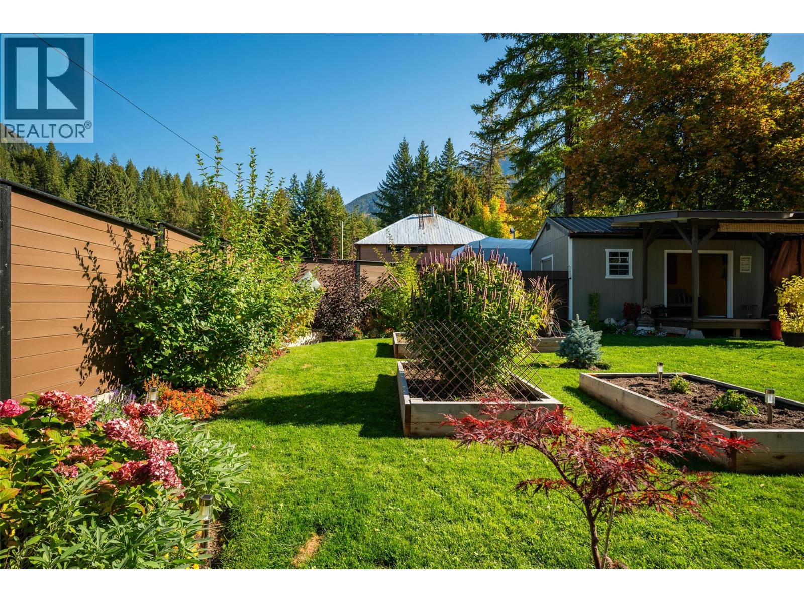 814 Kootenay Street, New Denver, British Columbia  V0G 1S0 - Photo 49 - 10365715