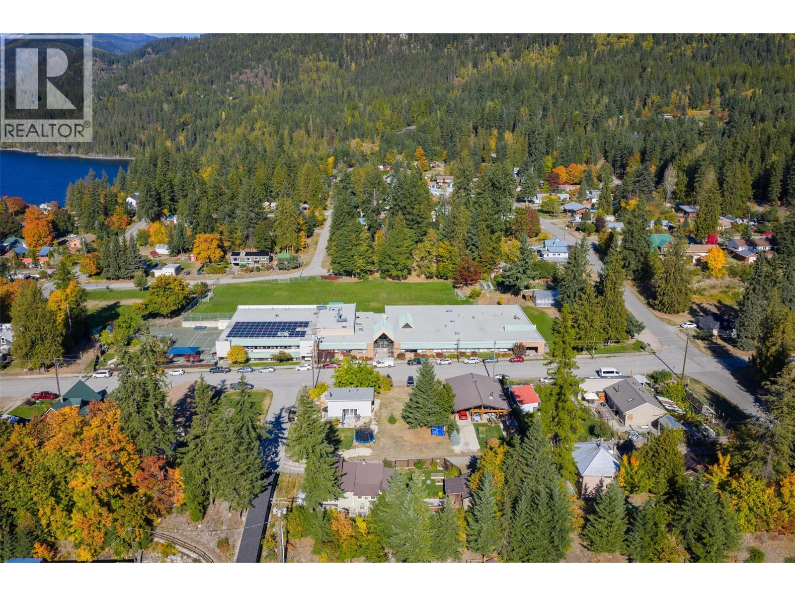 814 Kootenay Street, New Denver, British Columbia  V0G 1S0 - Photo 8 - 10365715