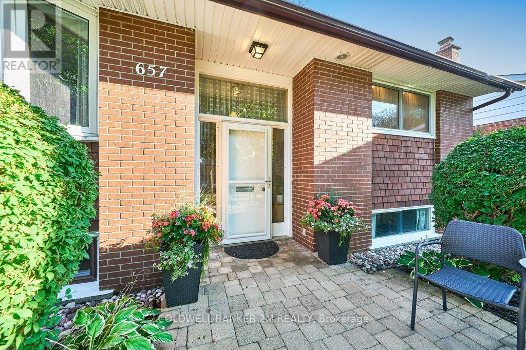 657 Balmoral Drive, Oshawa, Ontario  L1J 3A6 - Photo 5 - E12468707