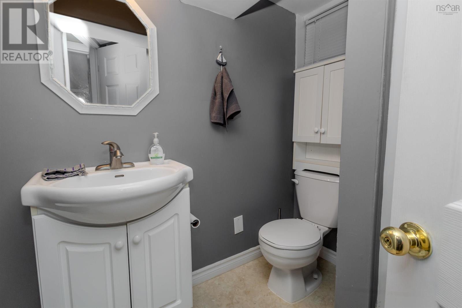 172 South Bentinck Street, Sydney, Nova Scotia  B1P 1X5 - Photo 30 - 202522387