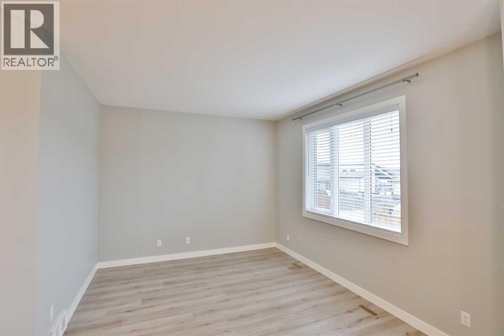 526 Devonia Road W, Lethbridge, Alberta  T1J 5J7 - Photo 9 - A2254397