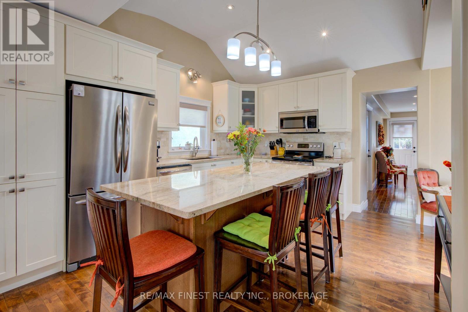 609 Union Street, Kingston, Ontario  K7M 2H7 - Photo 9 - X12468710