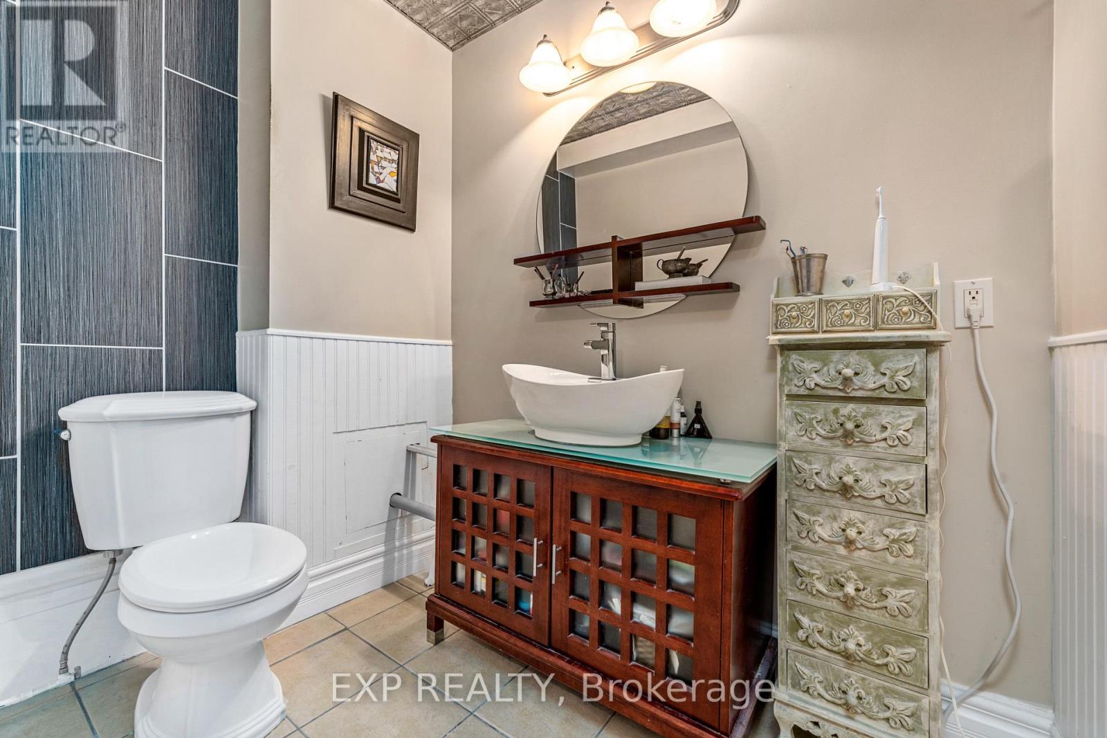 1 - 393 Front Street, Belleville, Ontario K8N 2Z9 - Photo 18 - X12468738