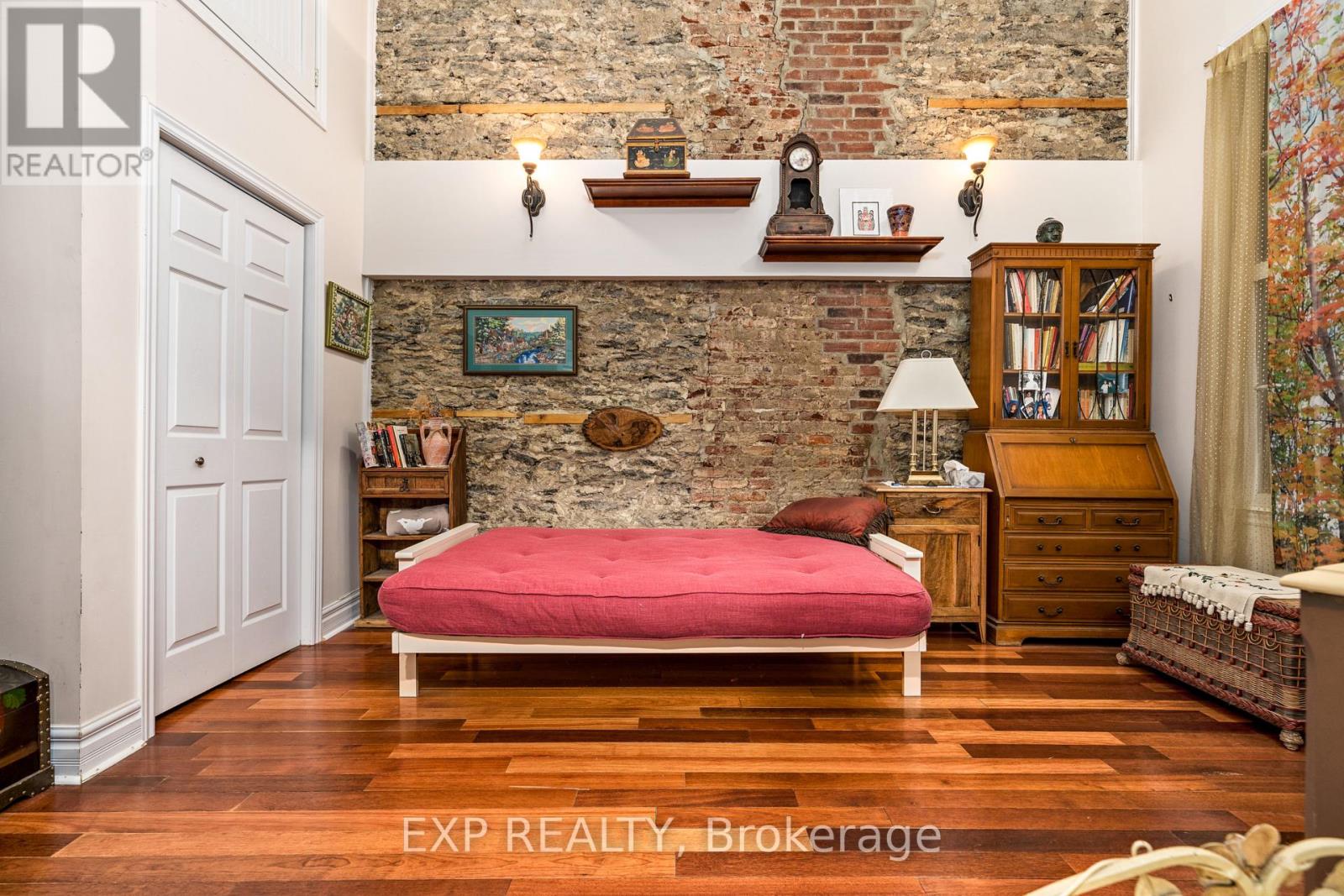 1 - 393 Front Street, Belleville, Ontario K8N 2Z9 - Photo 20 - X12468738