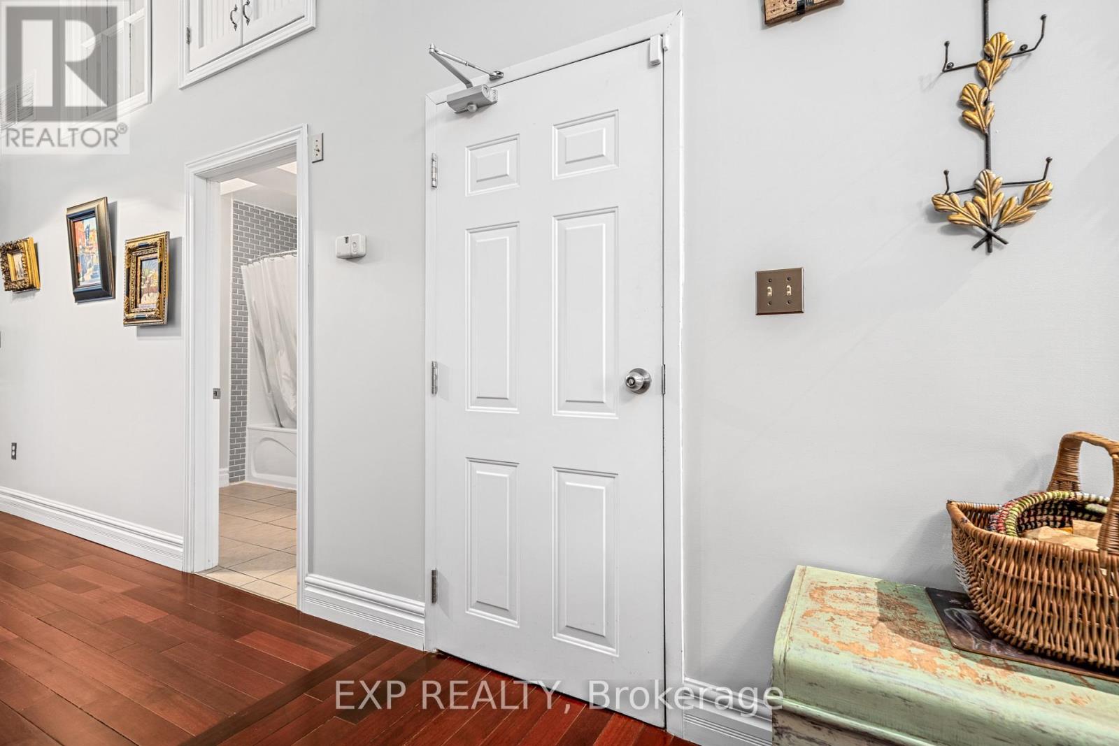 1 - 393 Front Street, Belleville, Ontario K8N 2Z9 - Photo 6 - X12468738