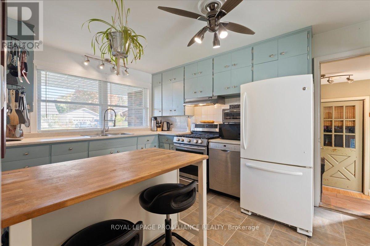 227 Naseby Street, Trent Hills (Campbellford), Ontario  K0L 1L0 - Photo 22 - X12468818