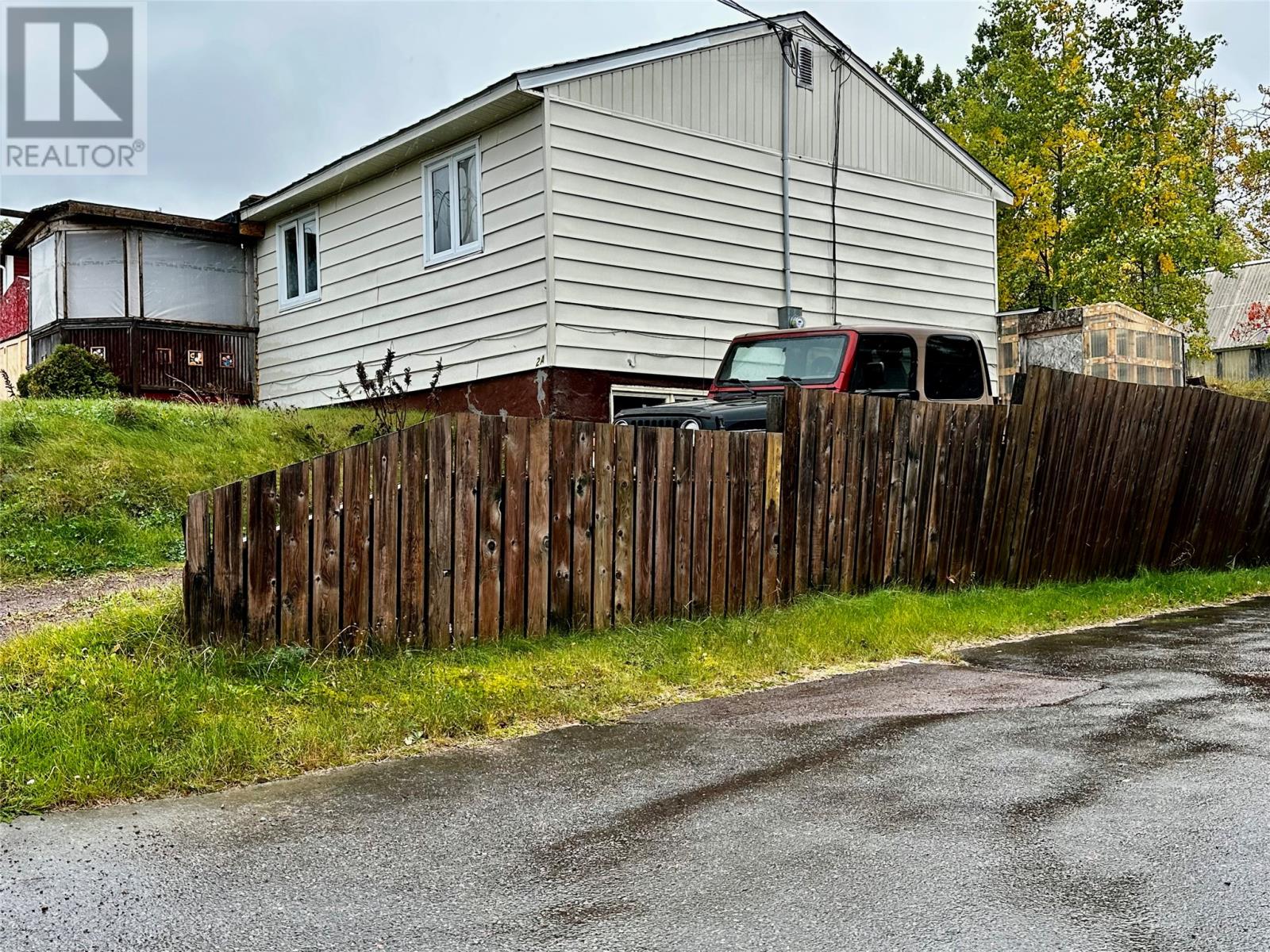 2 Philpotts Road, Botwood, Newfoundland & Labrador  A0H 1E0 - Photo 2 - 1291601