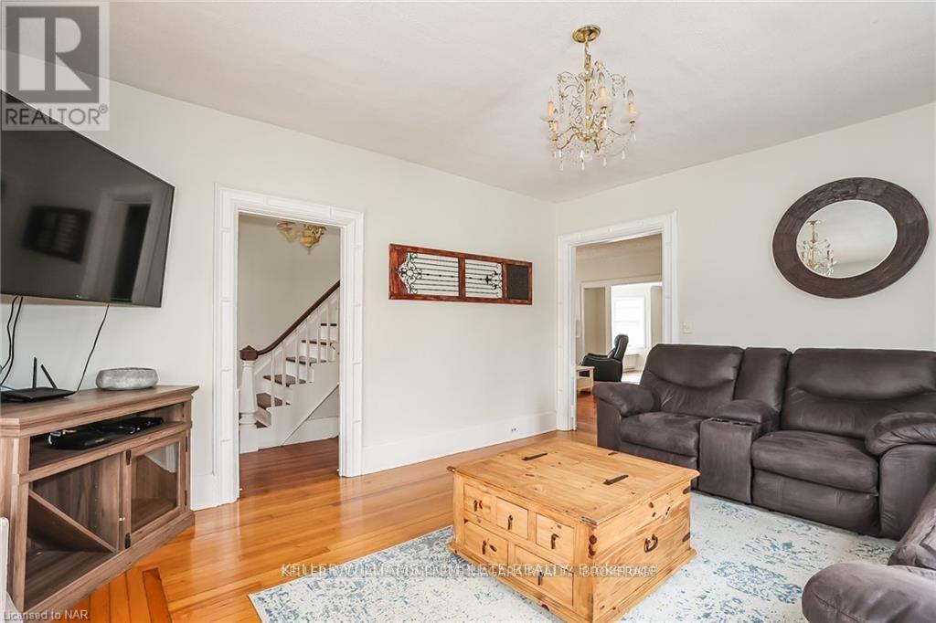 3727 West Main Street, Fort Erie, Ontario  L0S 1S0 - Photo 5 - X12337463