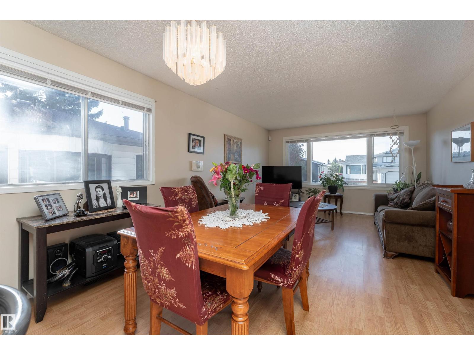4906 31 Av Nw, Edmonton, Alberta  T6L 5H6 - Photo 10 - E4462522
