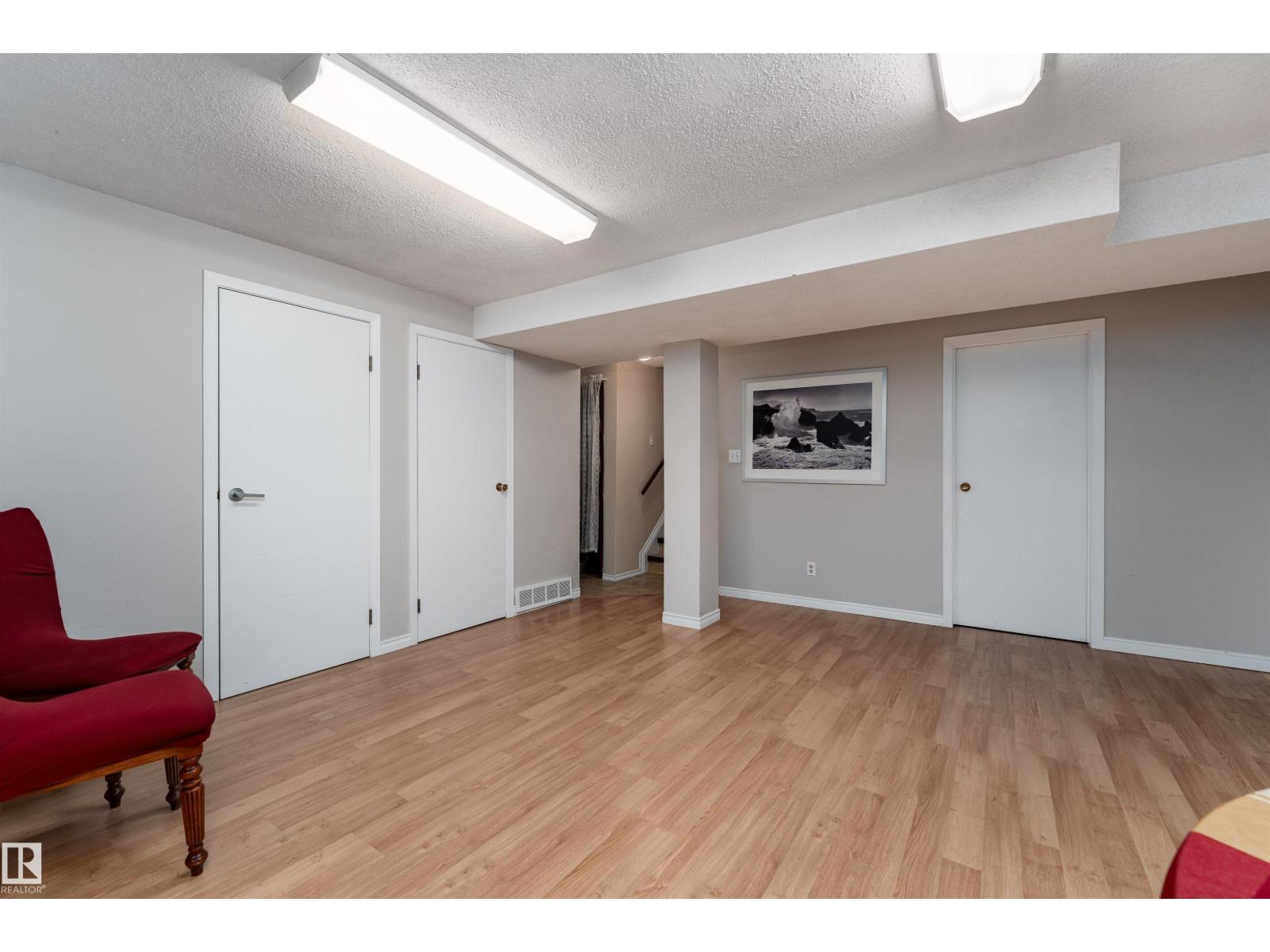 4906 31 Av Nw, Edmonton, Alberta  T6L 5H6 - Photo 30 - E4462522