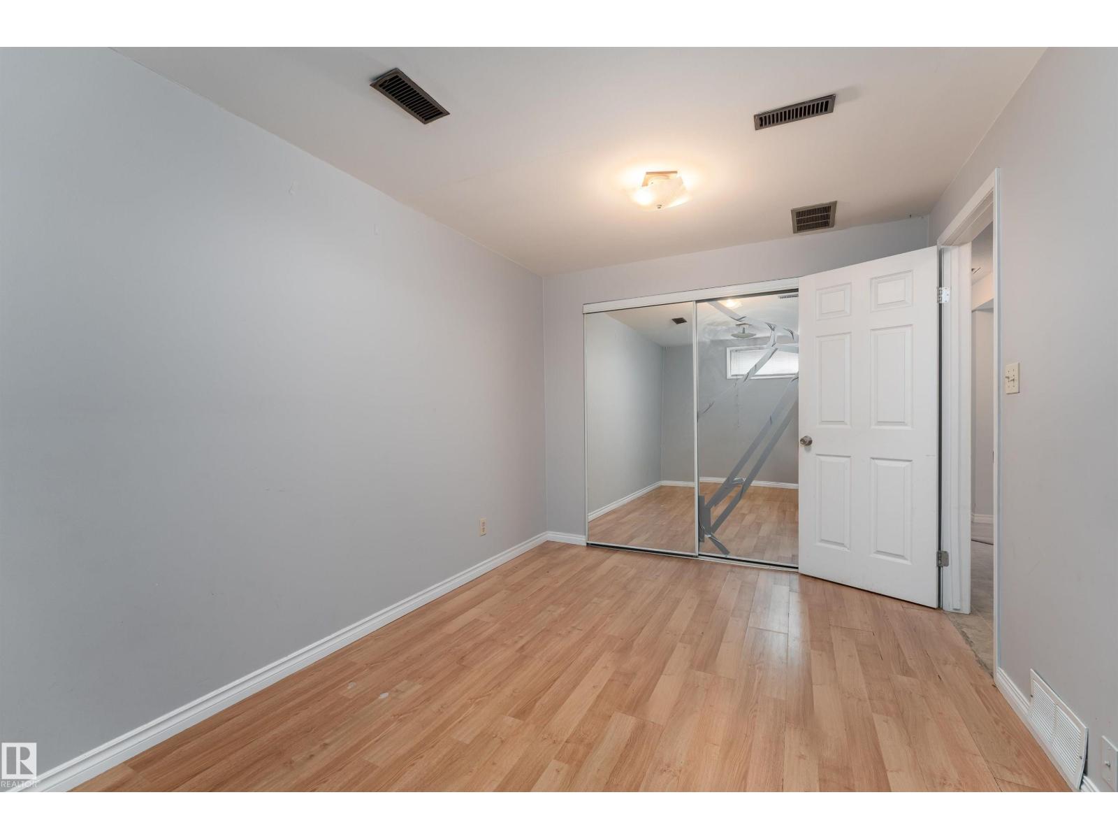 4906 31 Av Nw, Edmonton, Alberta  T6L 5H6 - Photo 34 - E4462522