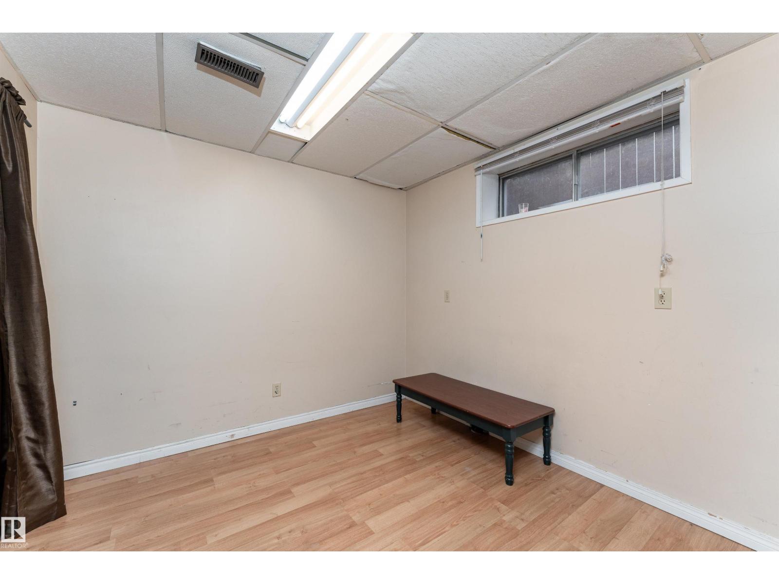 4906 31 Av Nw, Edmonton, Alberta  T6L 5H6 - Photo 36 - E4462522