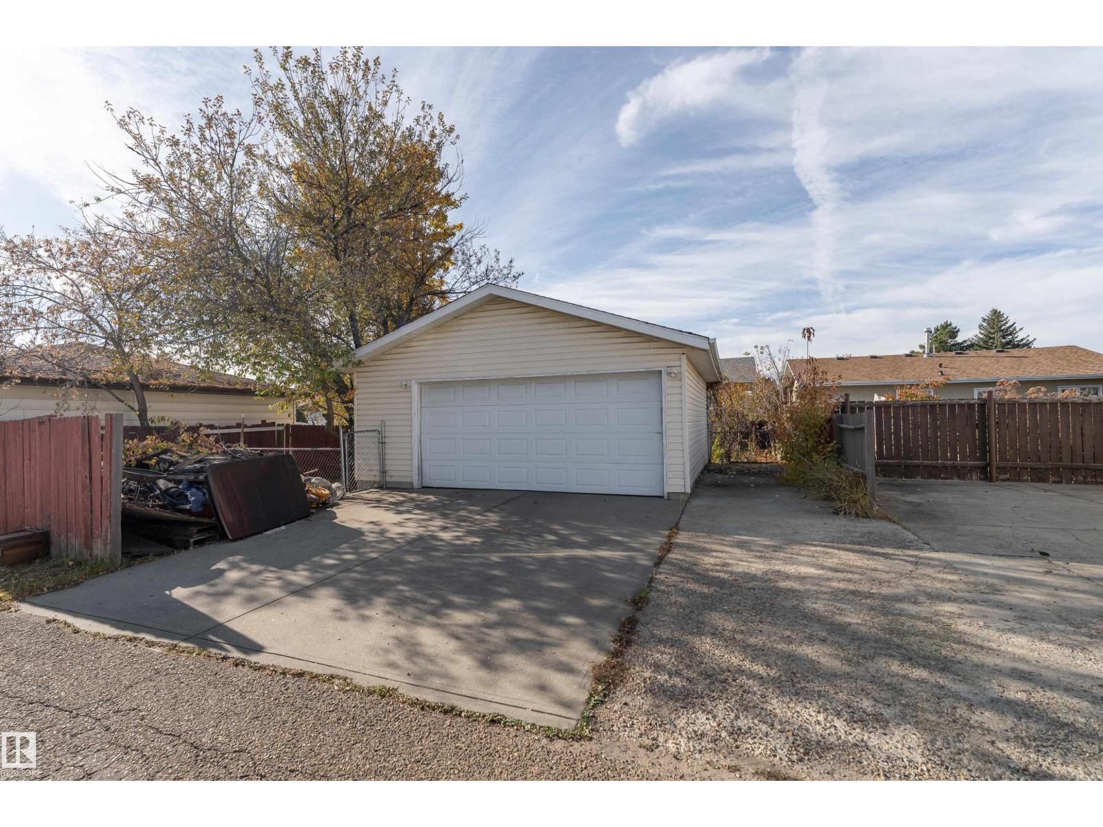 4906 31 Av Nw, Edmonton, Alberta  T6L 5H6 - Photo 38 - E4462522