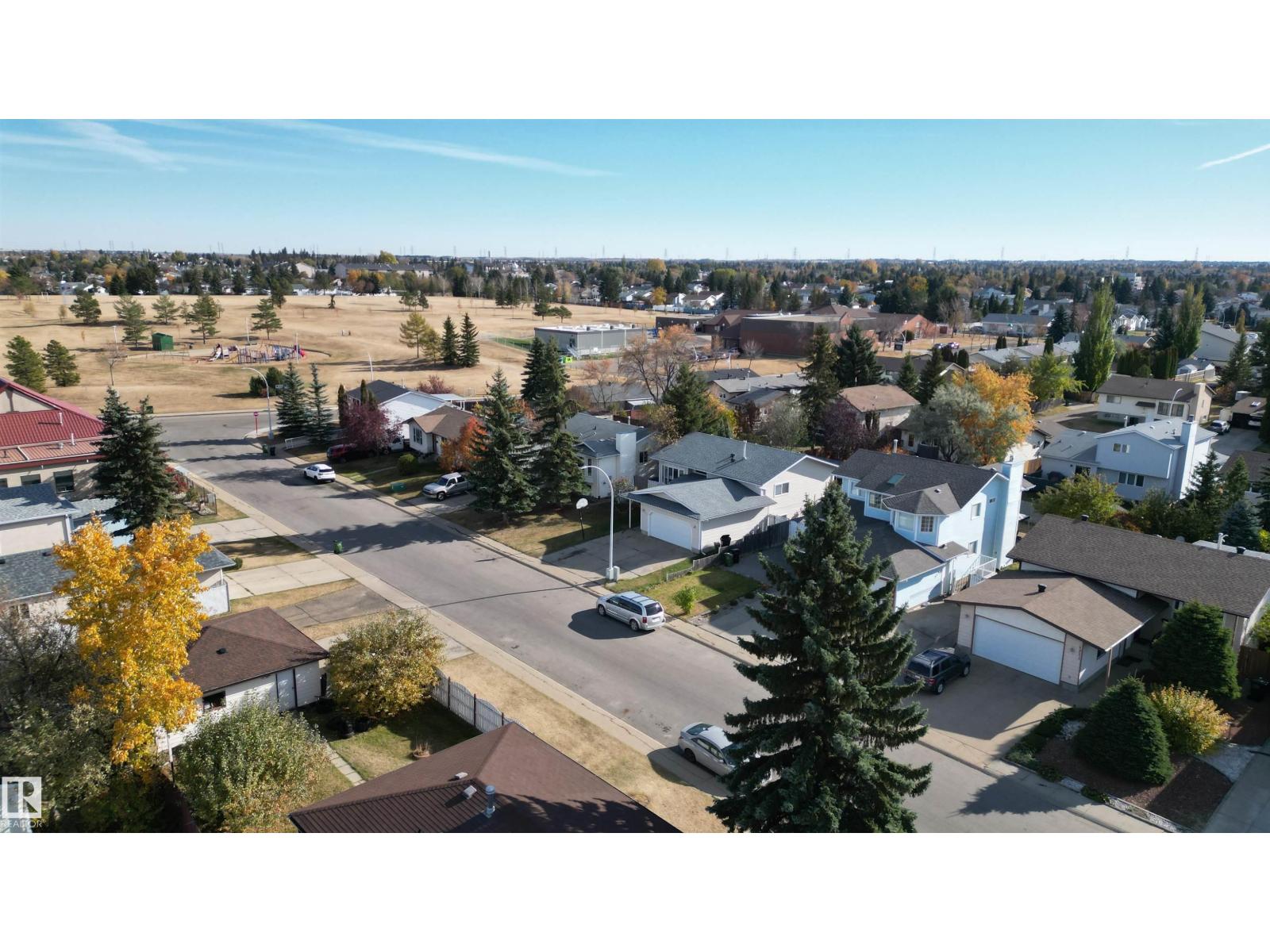 4906 31 Av Nw, Edmonton, Alberta  T6L 5H6 - Photo 47 - E4462522
