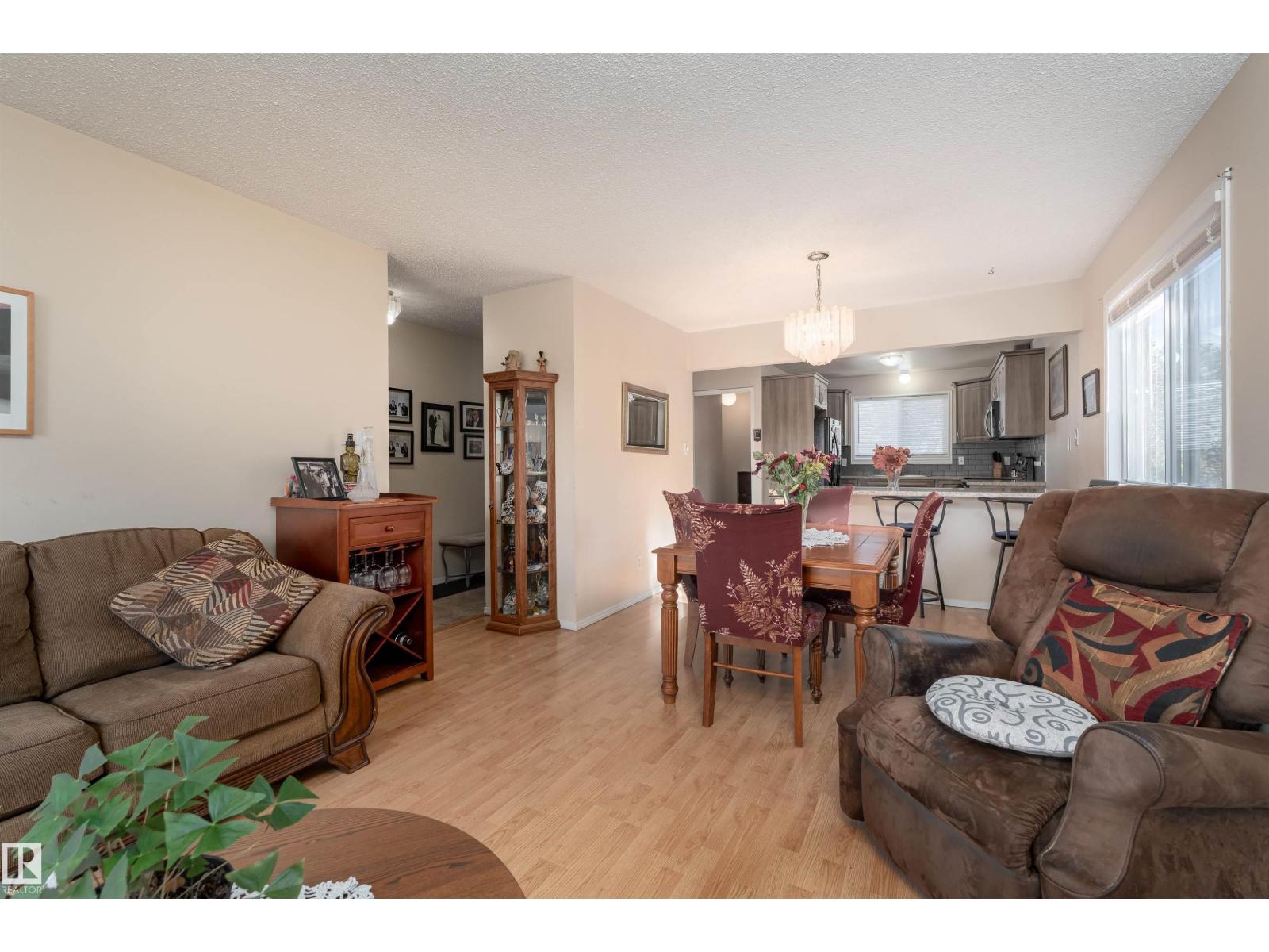 4906 31 Av Nw, Edmonton, Alberta  T6L 5H6 - Photo 8 - E4462522