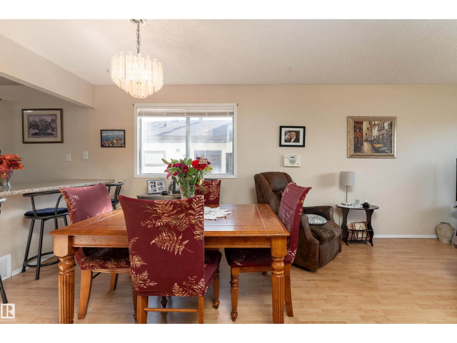 4906 31 Av Nw, Edmonton, Alberta  T6L 5H6 - Photo 9 - E4462522