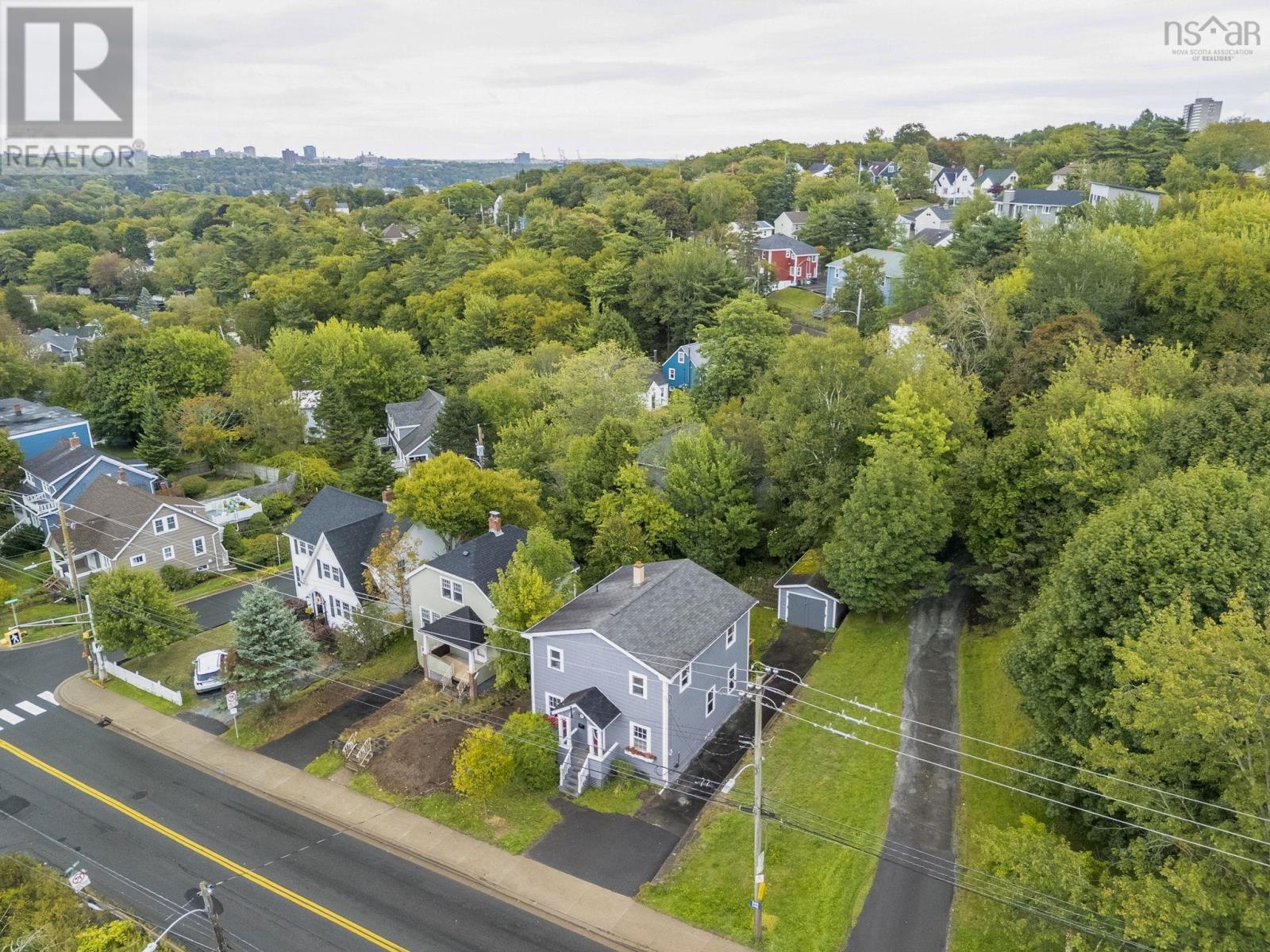 540 St Margarets Bay Road, Halifax, Nova Scotia  B3N 1K5 - Photo 27 - 202523928