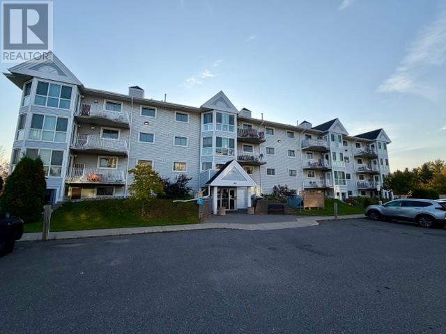 102 760 Gordon St, Thunder Bay, Ontario  P7E 6S1 - Photo 1 - TB253128