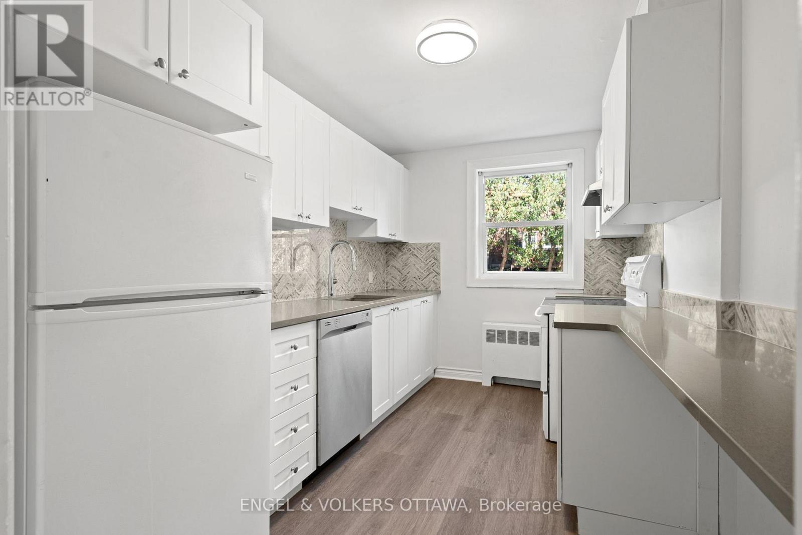 1 - 65 Riverdale Avenue, Ottawa, Ontario  K1S 1R1 - Photo 6 - X12468692
