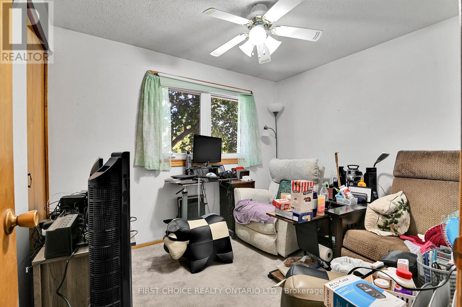 1577 Claymor Avenue, Ottawa, Ontario  K2C 1T4 - Photo 18 - X12468708