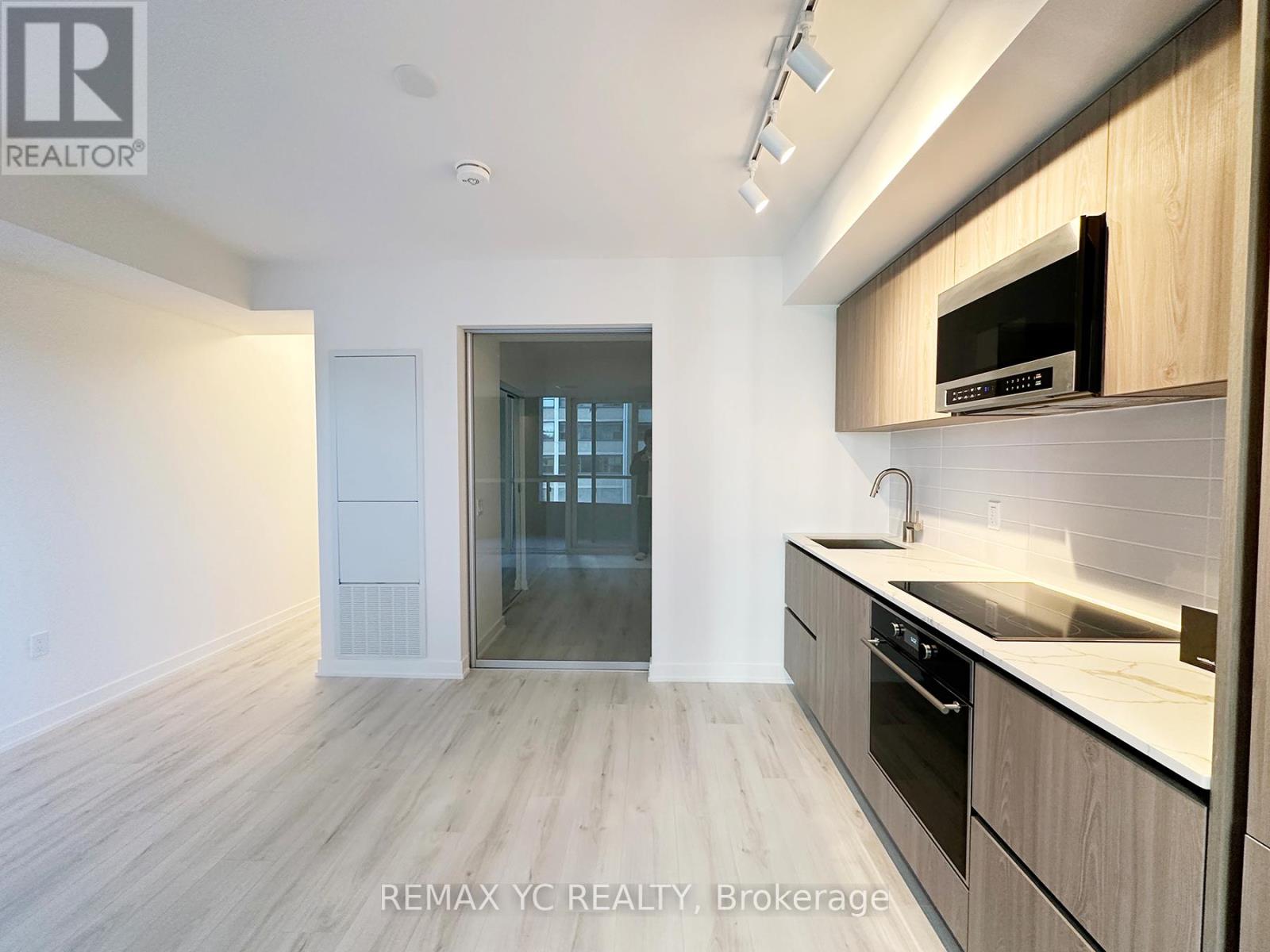 302 - 120 Broadway Avenue, Toronto, Ontario  M4P 1V6 - Photo 10 - C12468594