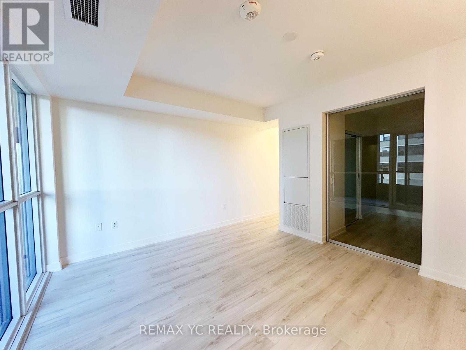 302 - 120 Broadway Avenue, Toronto, Ontario  M4P 1V6 - Photo 9 - C12468594