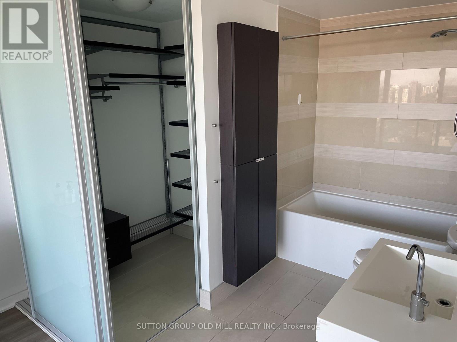 3503 - 70 Distillery Lane, Toronto, Ontario  M5A 0E3 - Photo 13 - C12468642