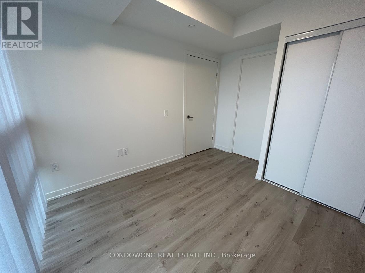 2102 - 138 Downes Street, Toronto, Ontario  M5E 0E4 - Photo 8 - C12468683