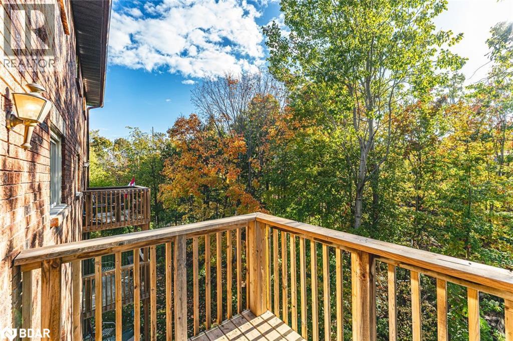21 Evergreen Court Unit# 7, Barrie, Ontario  L4N 6W8 - Photo 9 - 40780180