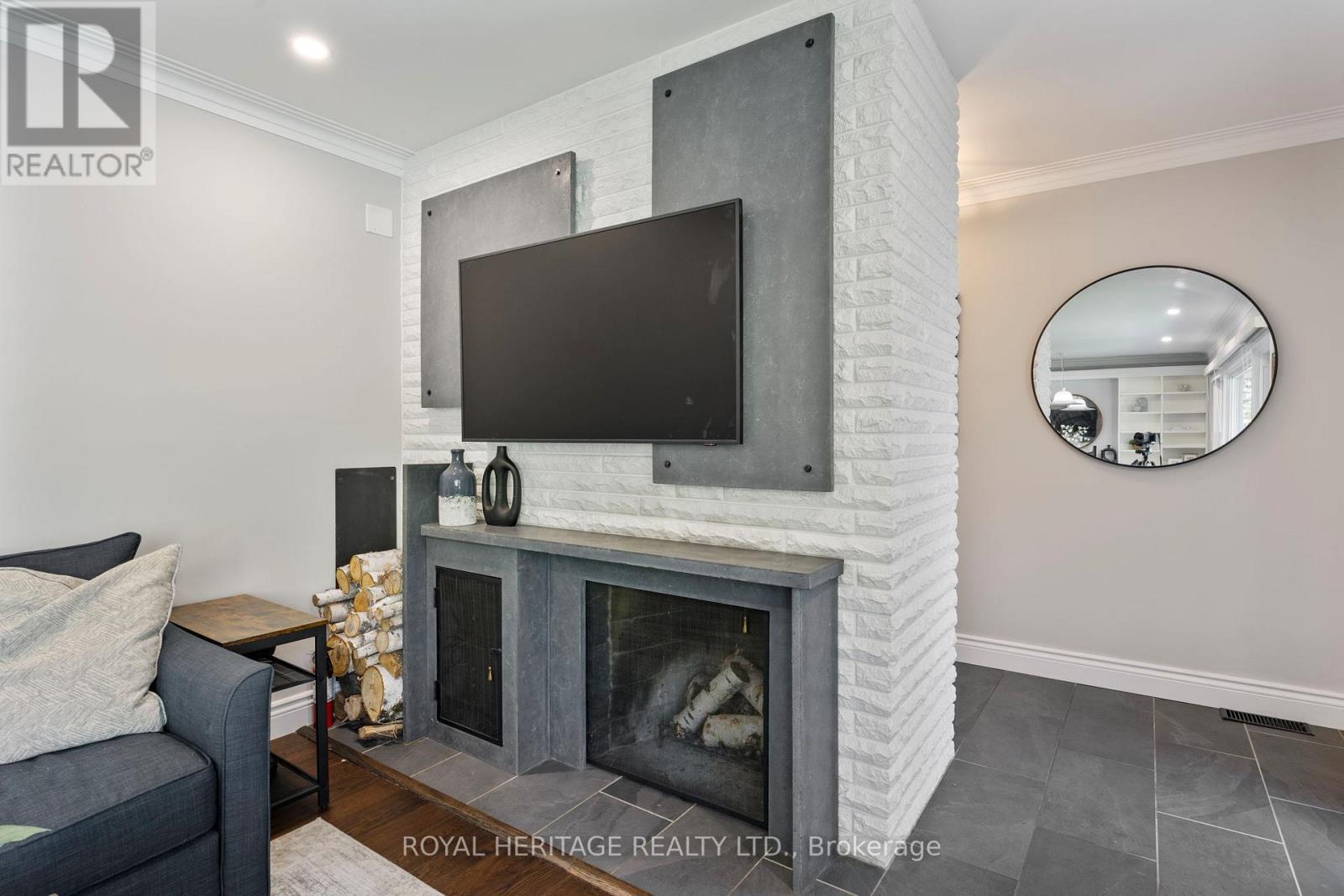 321 Centre Street N, Whitby, Ontario  L1N 4T3 - Photo 7 - E12468681