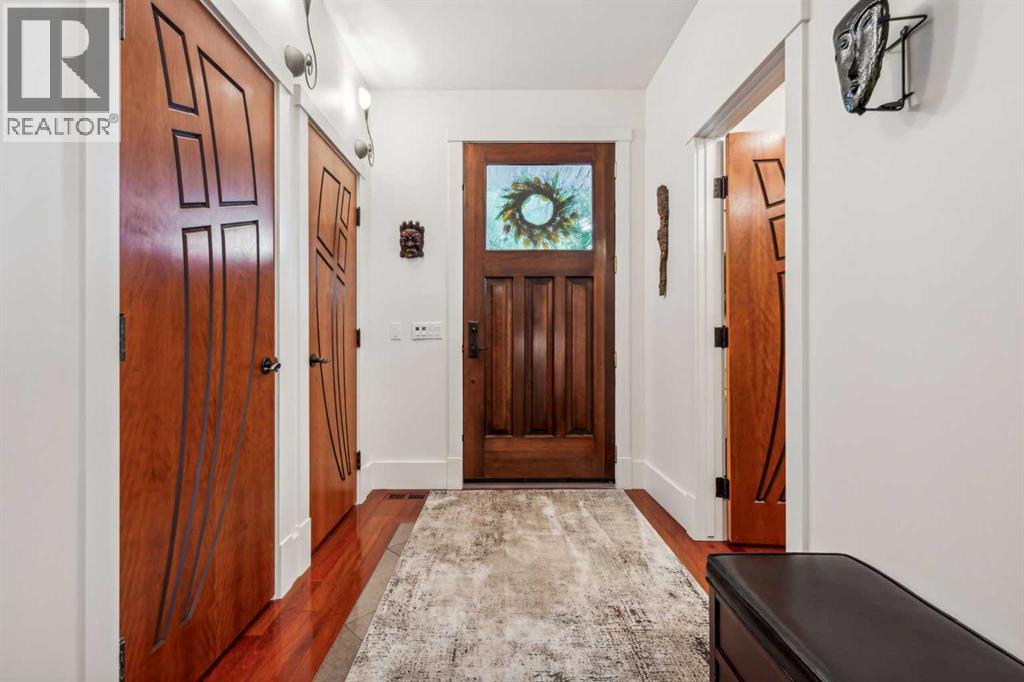 2605 4 Street Ne, Calgary, Alberta  T2E 9C9 - Photo 6 - A2258152