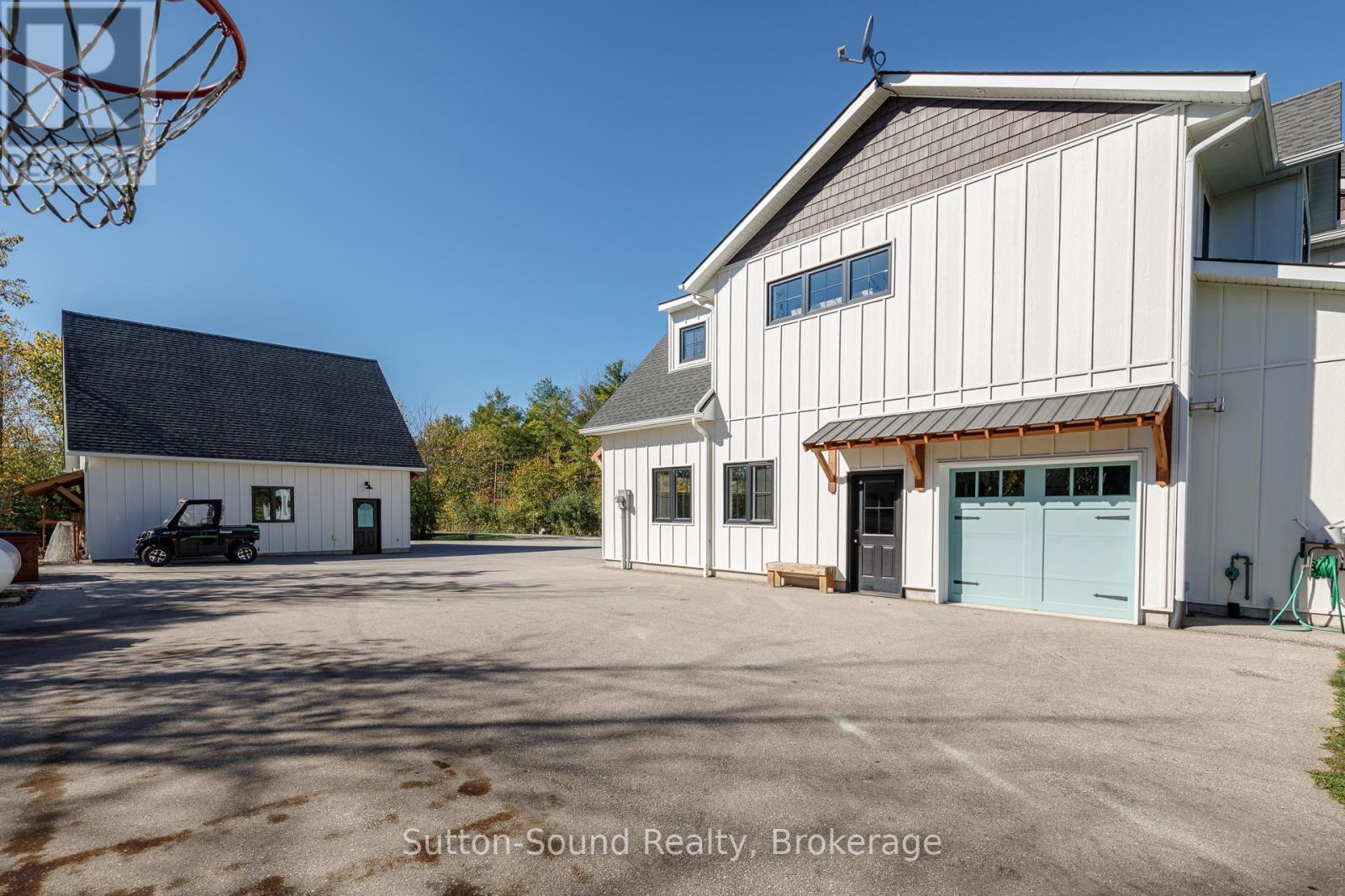 303277 33 Side Road, Meaford, Ontario  N0H 1B0 - Photo 5 - X12468760