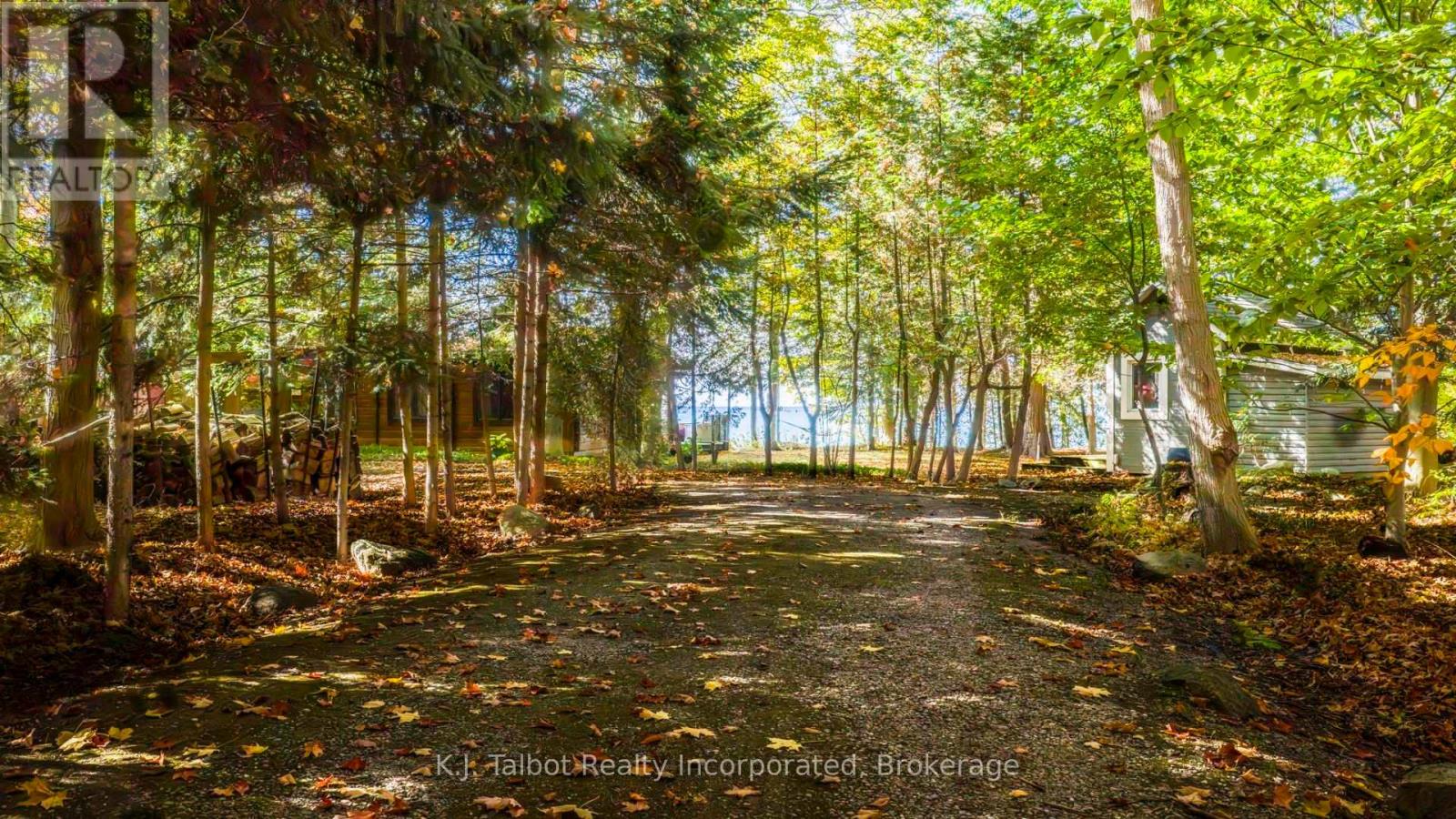 74515 Woodland Drive, Bluewater, Ontario  N0M 1G0 - Photo 3 - X12468811