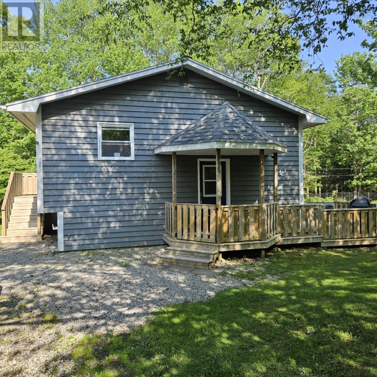 202 Saunders Road, Deerfield, Nova Scotia  B5A 5N6 - Photo 2 - 202526107