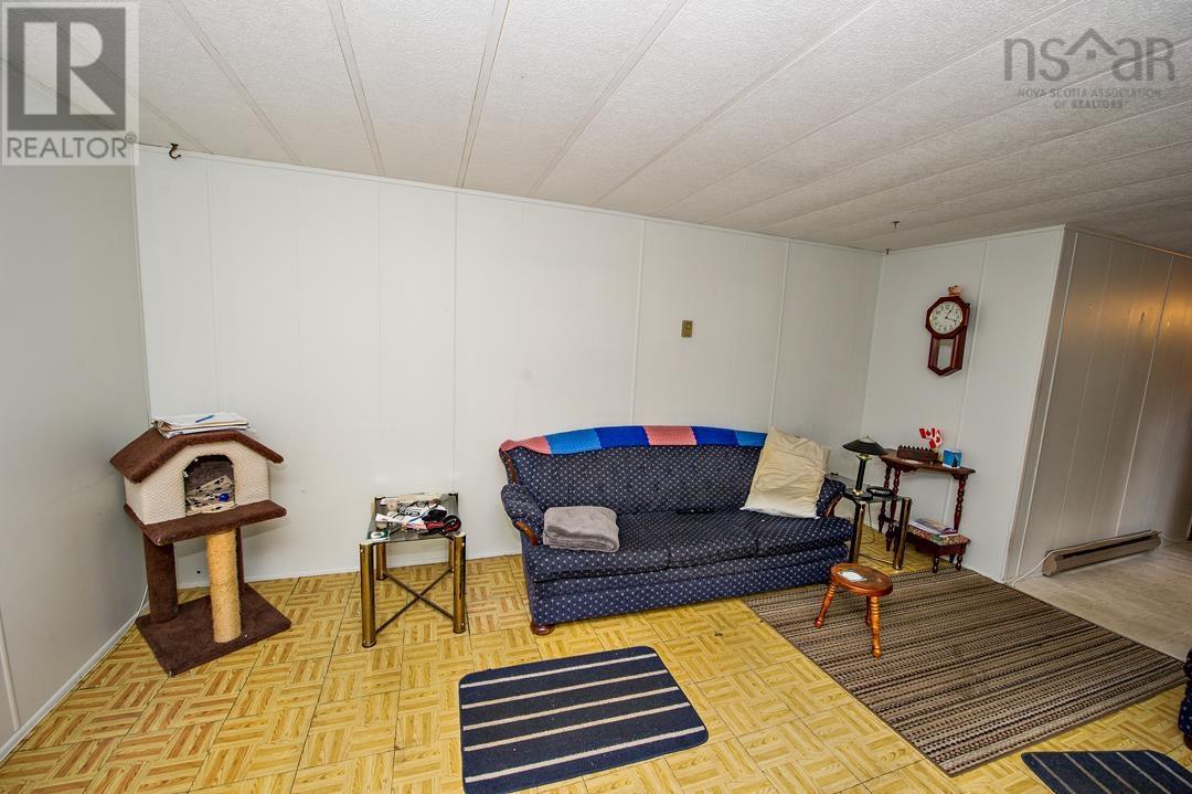 386 Rocky Lake Drive, Bedford, Nova Scotia  B4A 2T5 - Photo 6 - 202526110