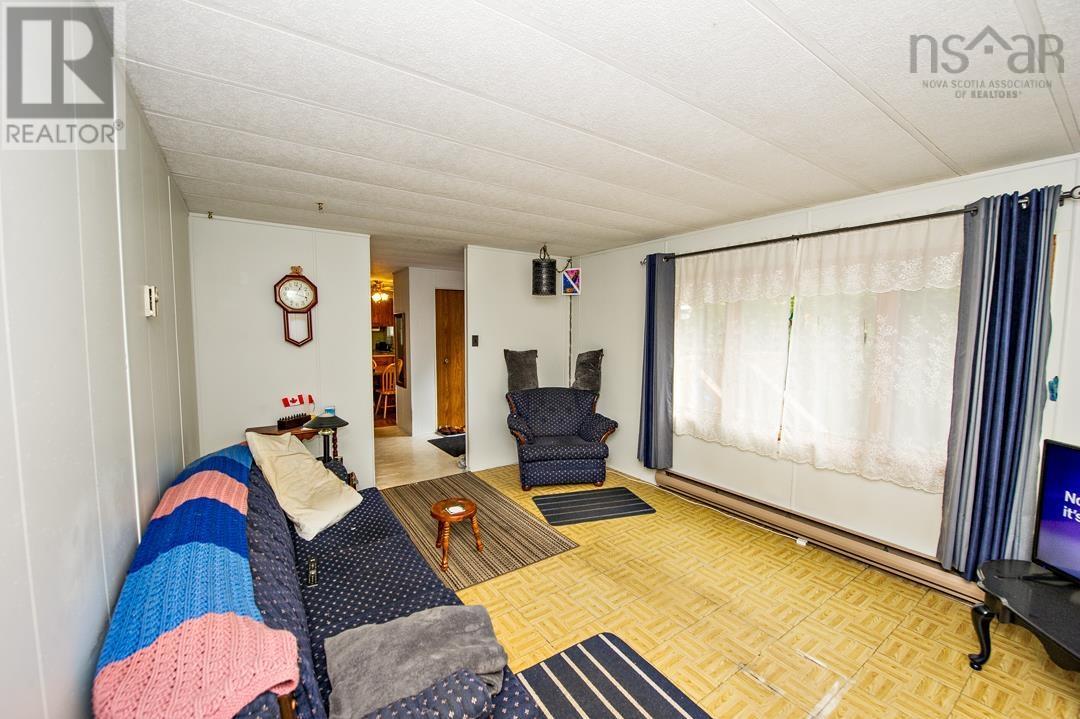 386 Rocky Lake Drive, Bedford, Nova Scotia  B4A 2T5 - Photo 8 - 202526110