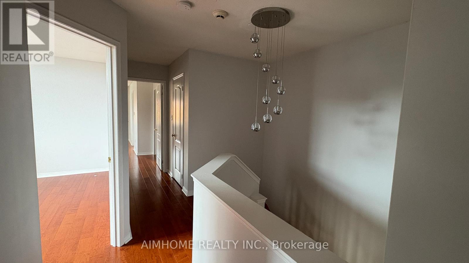 90 Briarhall Crescent, Markham, Ontario  L6C 2C7 - Photo 12 - N12468663