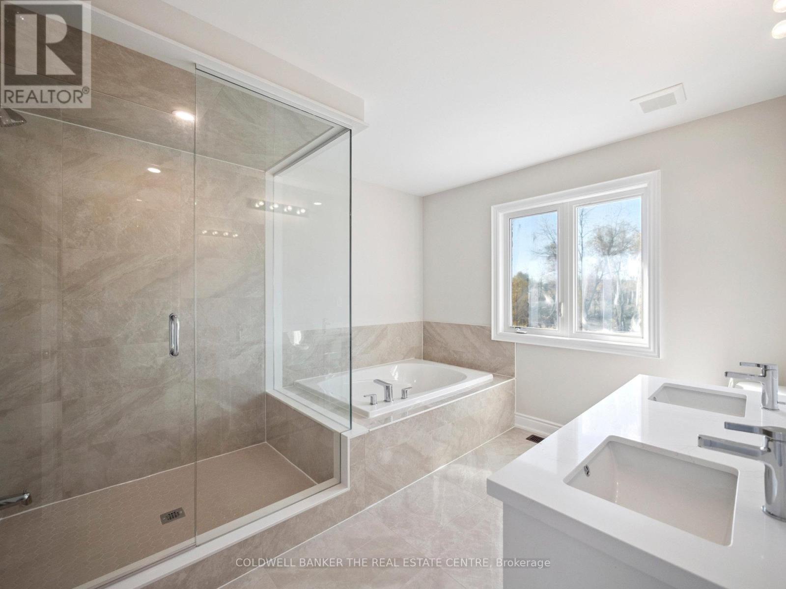 13 Hildred Cushing Way, Uxbridge, Ontario  L9P 0S1 - Photo 9 - N12468675