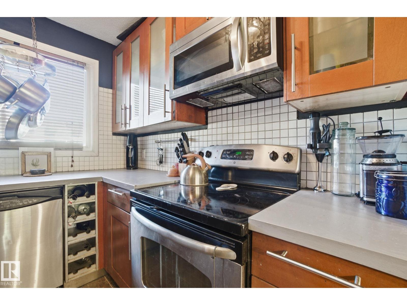 223 Dickinsfield Co Nw, Edmonton, Alberta  T5E 5V8 - Photo 18 - E4462532