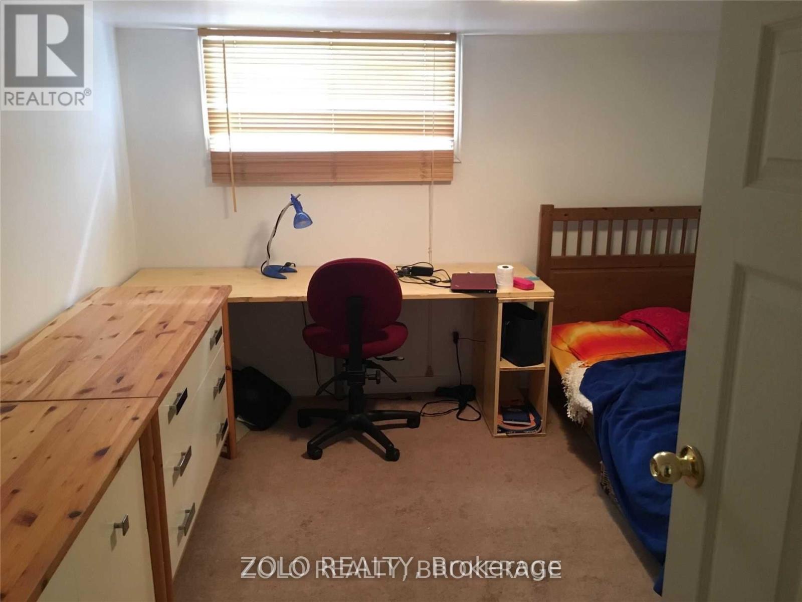 23 Green Lanes, Toronto, Ontario  M8Z 4V5 - Photo 3 - W12468604