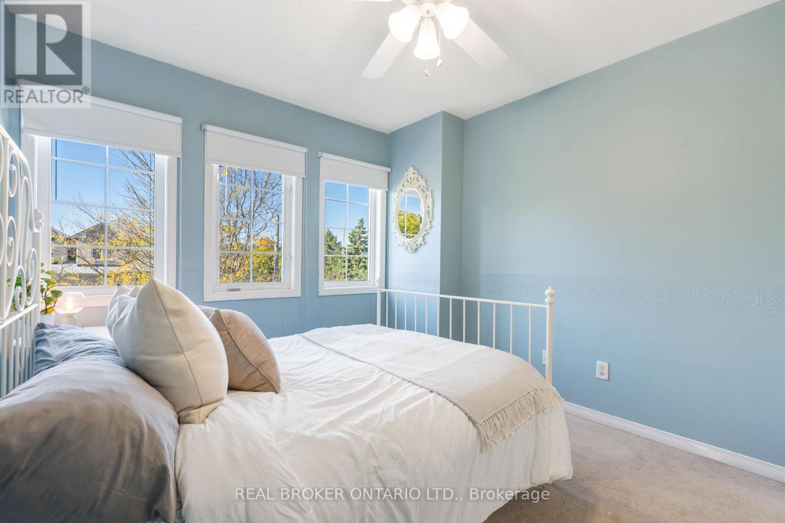 5654 Barbara Crescent, Burlington, Ontario  L7L 6X3 - Photo 23 - W12468612