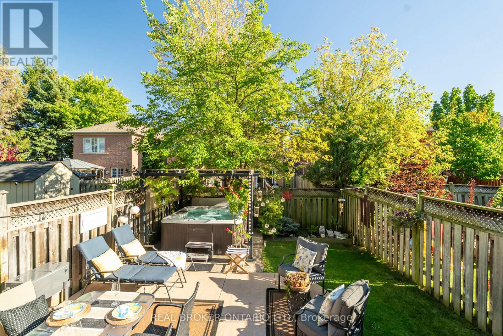 5654 Barbara Crescent, Burlington, Ontario  L7L 6X3 - Photo 36 - W12468612