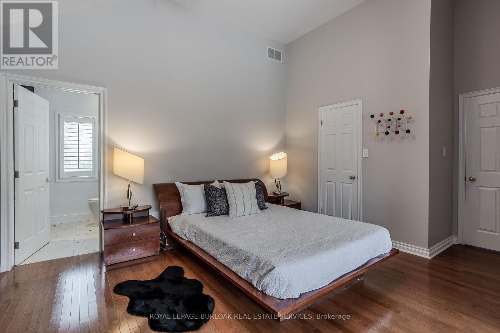 1400 Tamworth Court, Burlington, Ontario  L7P 4V3 - Photo 28 - W12468616
