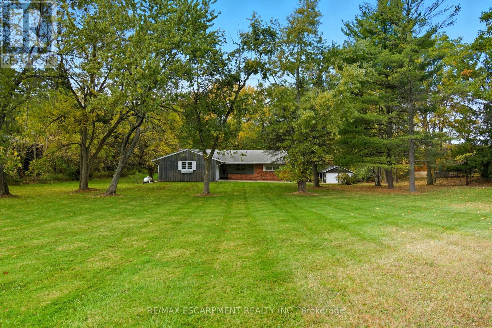2179 Britannia Road, Burlington, Ontario  L7P 0E8 - Photo 5 - W12468628