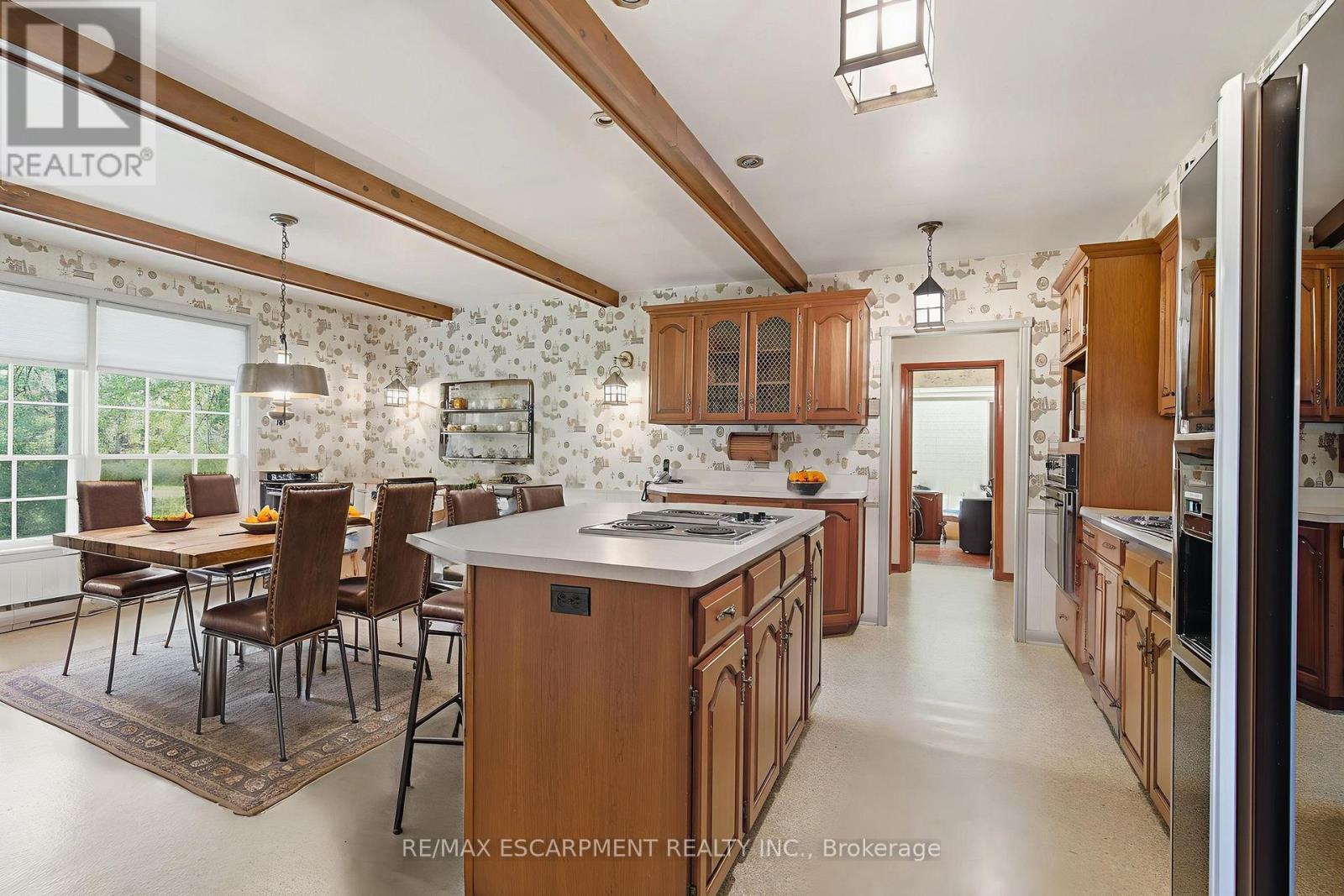 2179 Britannia Road, Burlington, Ontario  L7P 0E8 - Photo 6 - W12468628