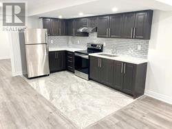 12 Granite Ridge Crescent, Brampton, Ontario  L6R 3H6 - Photo 11 - W12468632
