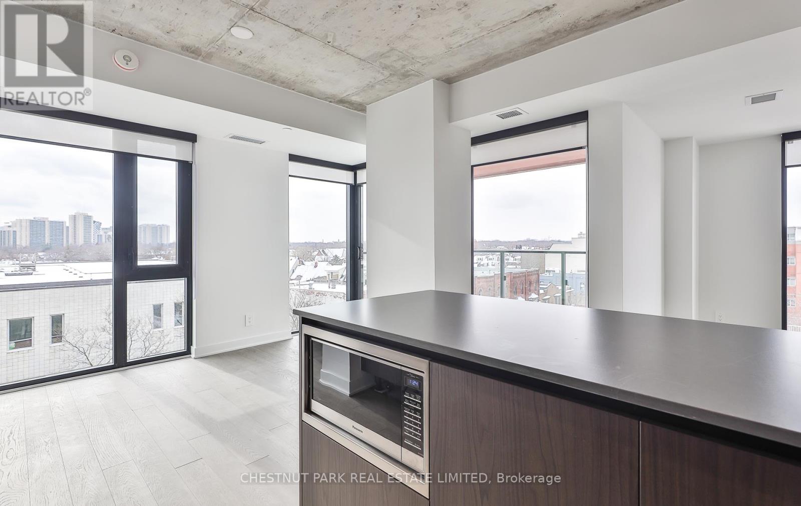 508 - 2720 Dundas Street W, Toronto, Ontario  M6P 1Y2 - Photo 17 - W12468658