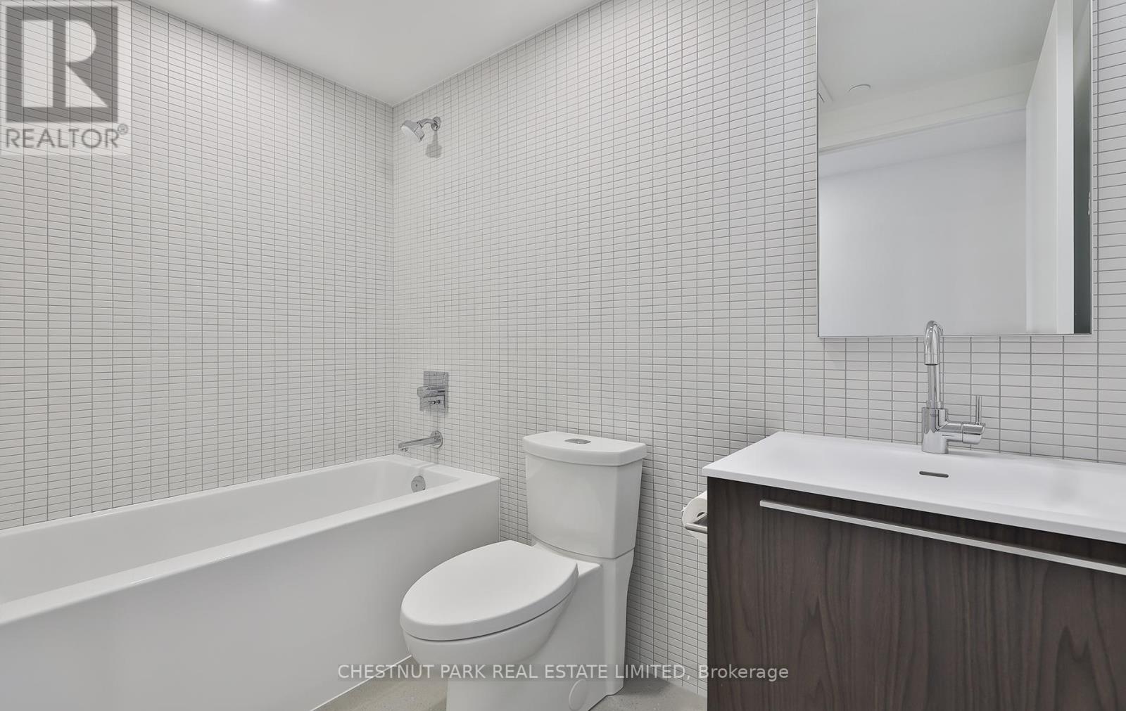508 - 2720 Dundas Street W, Toronto, Ontario  M6P 1Y2 - Photo 26 - W12468658