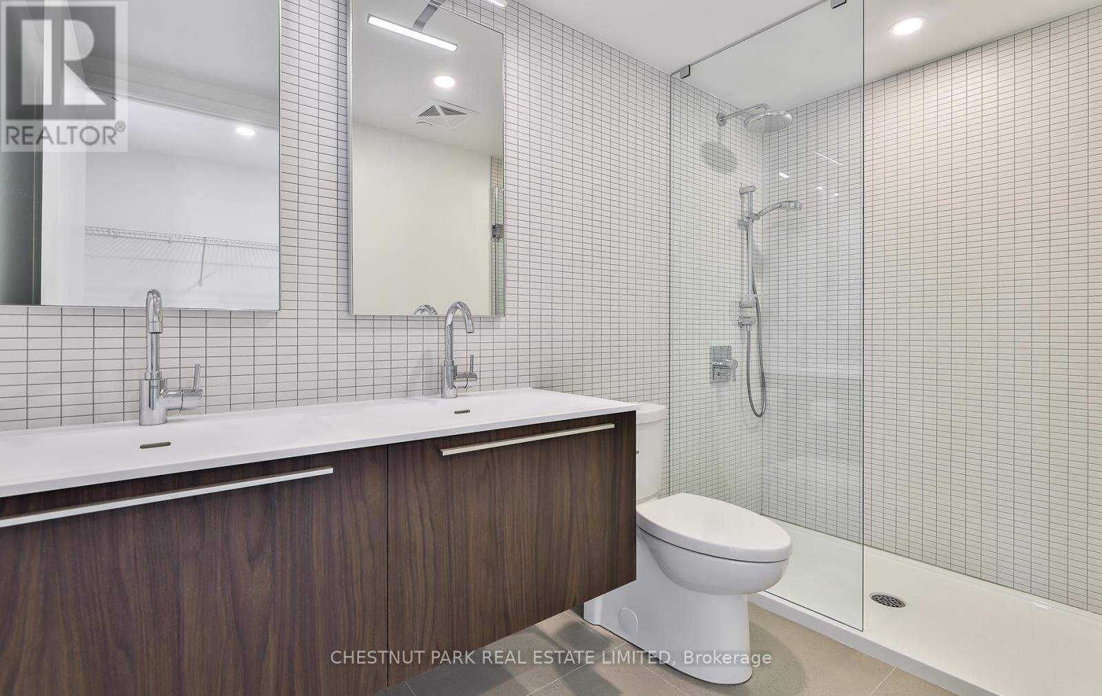 508 - 2720 Dundas Street W, Toronto, Ontario  M6P 1Y2 - Photo 34 - W12468658